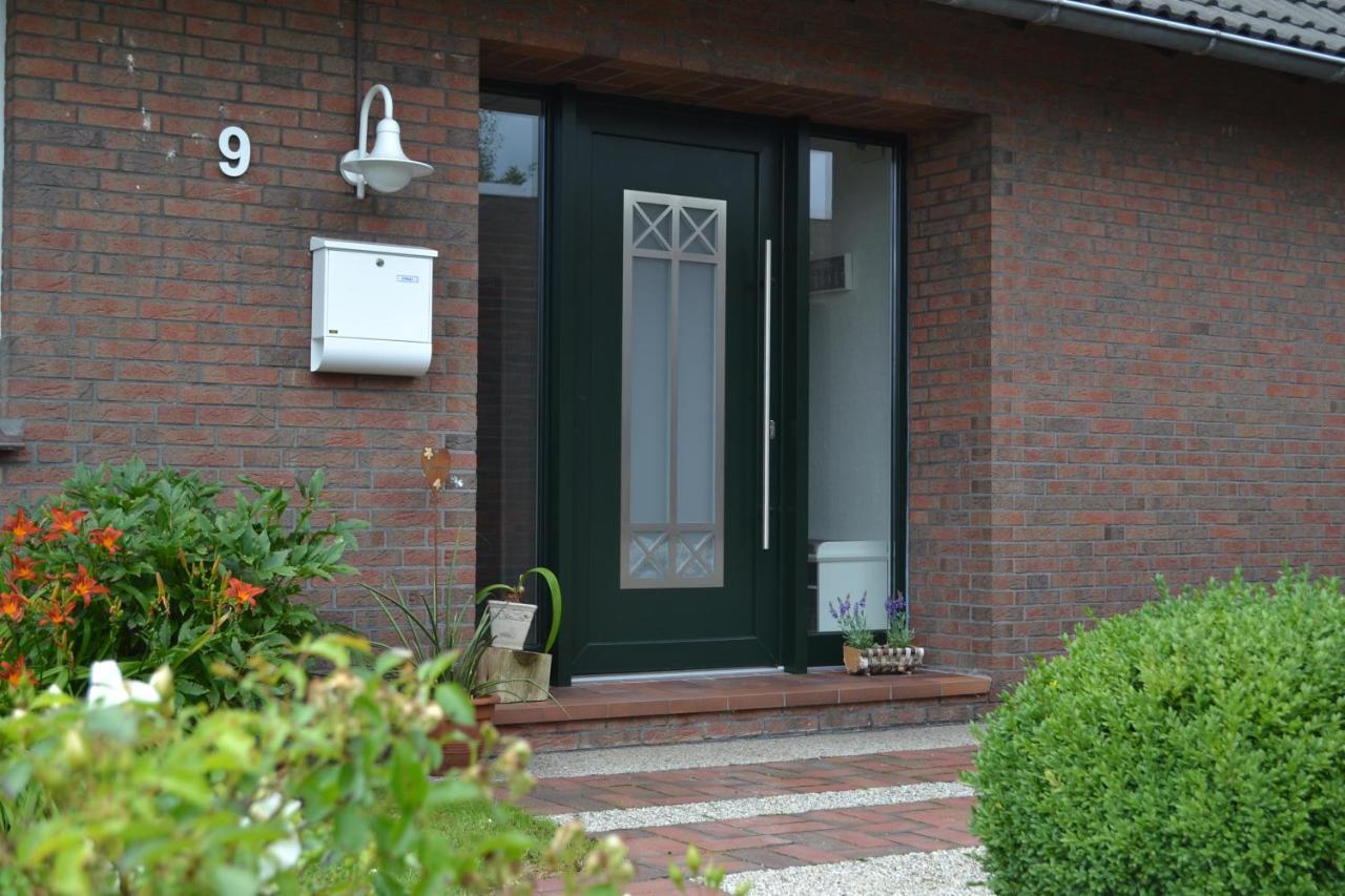 Ferienhaus Am Wasser Hinte 외부 사진